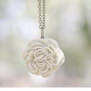 Cream-Ivory Peony Flower Necklace Bridal Jewelry - Pearl