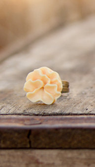 Yellow-buttercream Lotus Flower Ring Modern Vintage Style - Buttercup