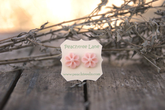 Peach-pink Flower Post Earrings Bridesmaid Gifts - Peony