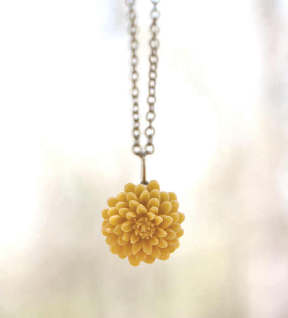 Mustard Yellow Chrysanthemum Flower Necklace Vintage Style Perfect For Bridesmaid Gifts - Honeycomb